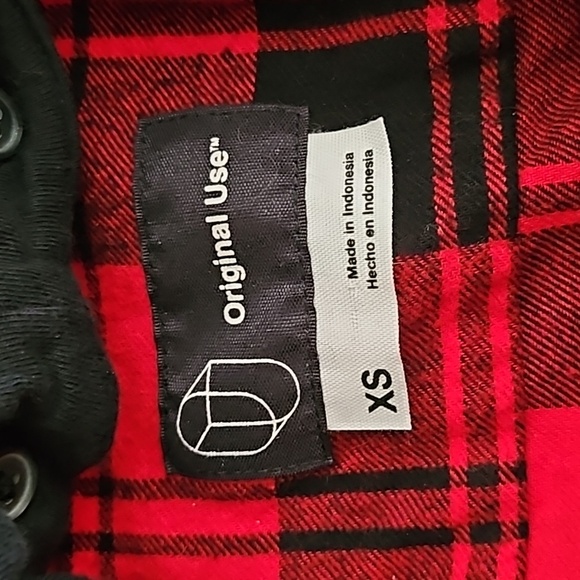 Original Use XS Red/Black Plaid Button-Up Long-Sleeved Jacket & Removable Hoodie - Picture 6 of 6